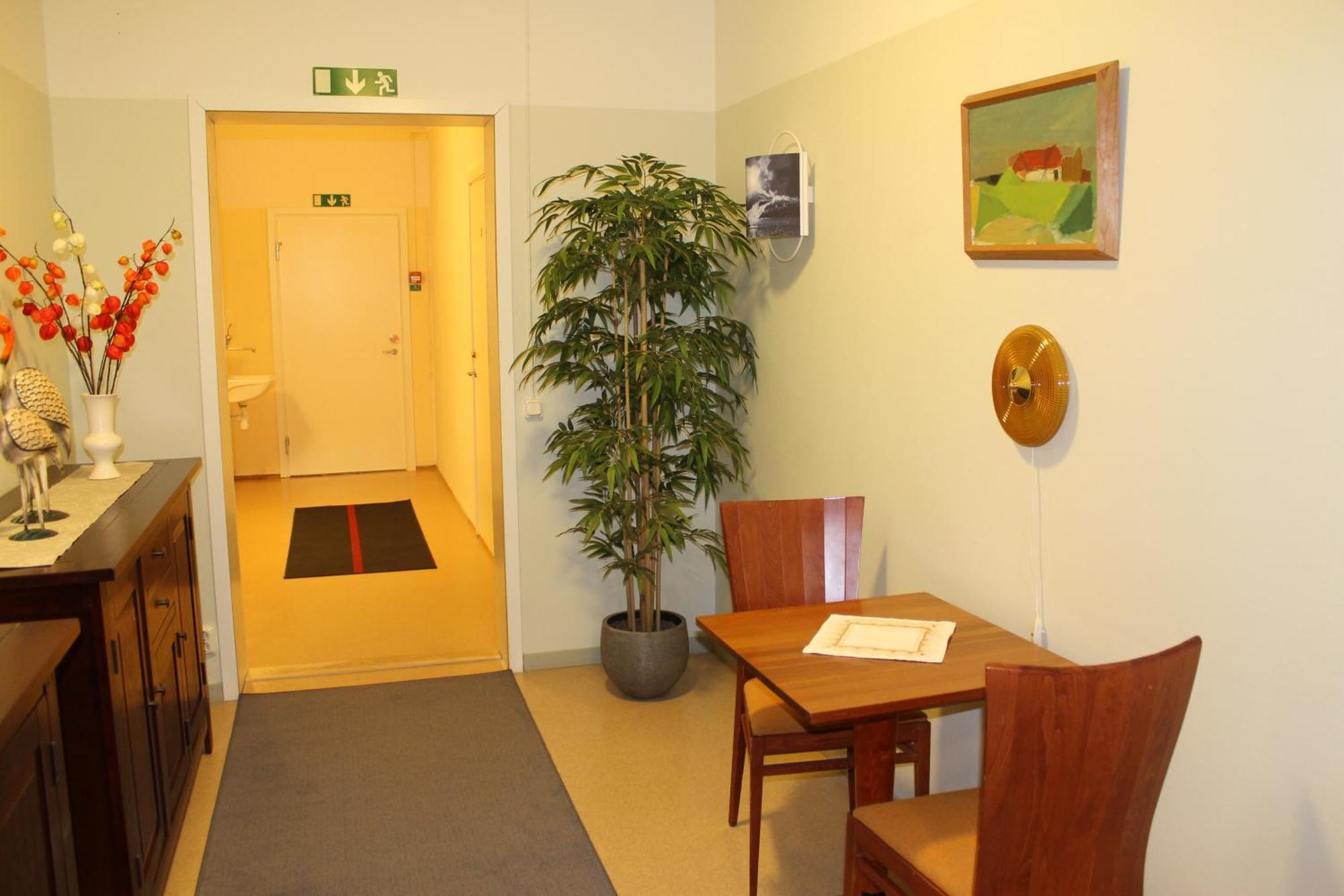 Stationshusets Hotell Och Cafe Köping Eksteriør bilde