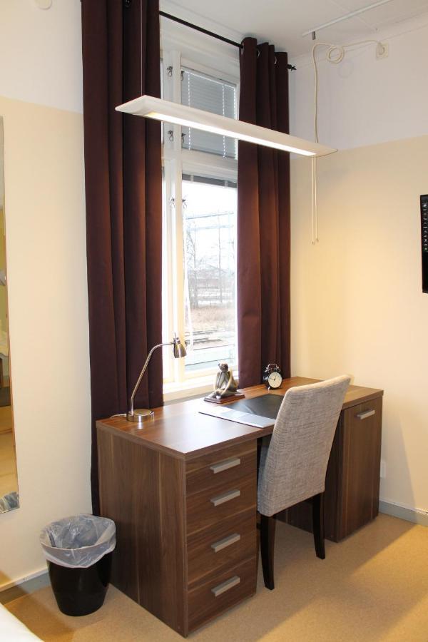 Stationshusets Hotell Och Cafe Köping Rom bilde